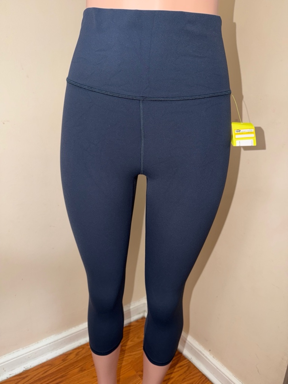 all in motion Navy High-Waist Cropped Leggings
